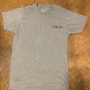 Huk tshirt